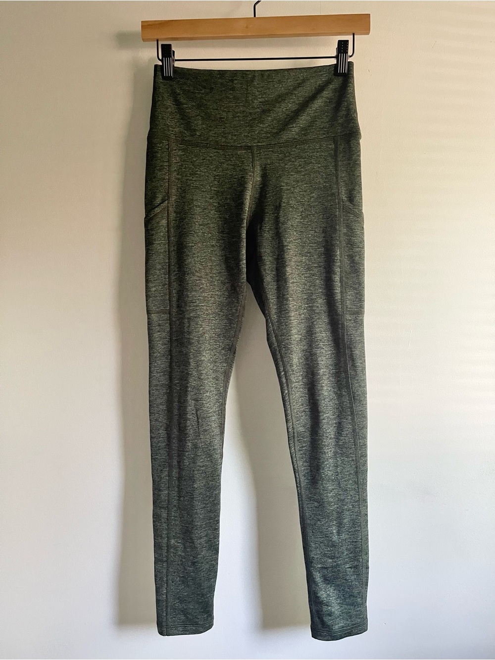 Aerie Chill Play Move Heather Green Leggings High Waist Pockets Size M Athletic